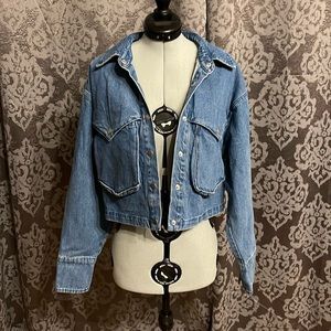 Vici Gemma Cropped Denim Jacket